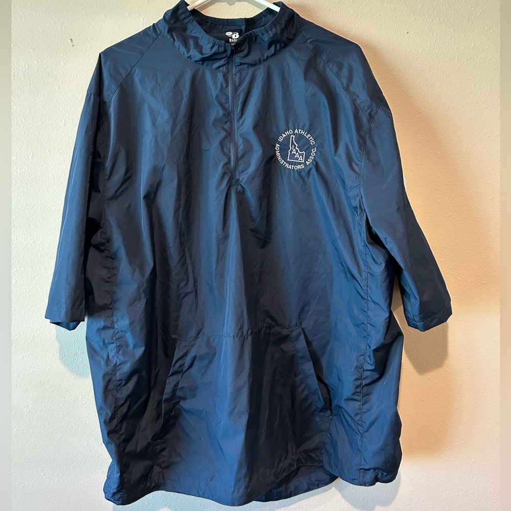 Xl Idaho athletic sport pull over jacket